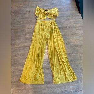 Women’s Yellow Tory Two Piece with Self-Double Layer Wide Leg Pants XL